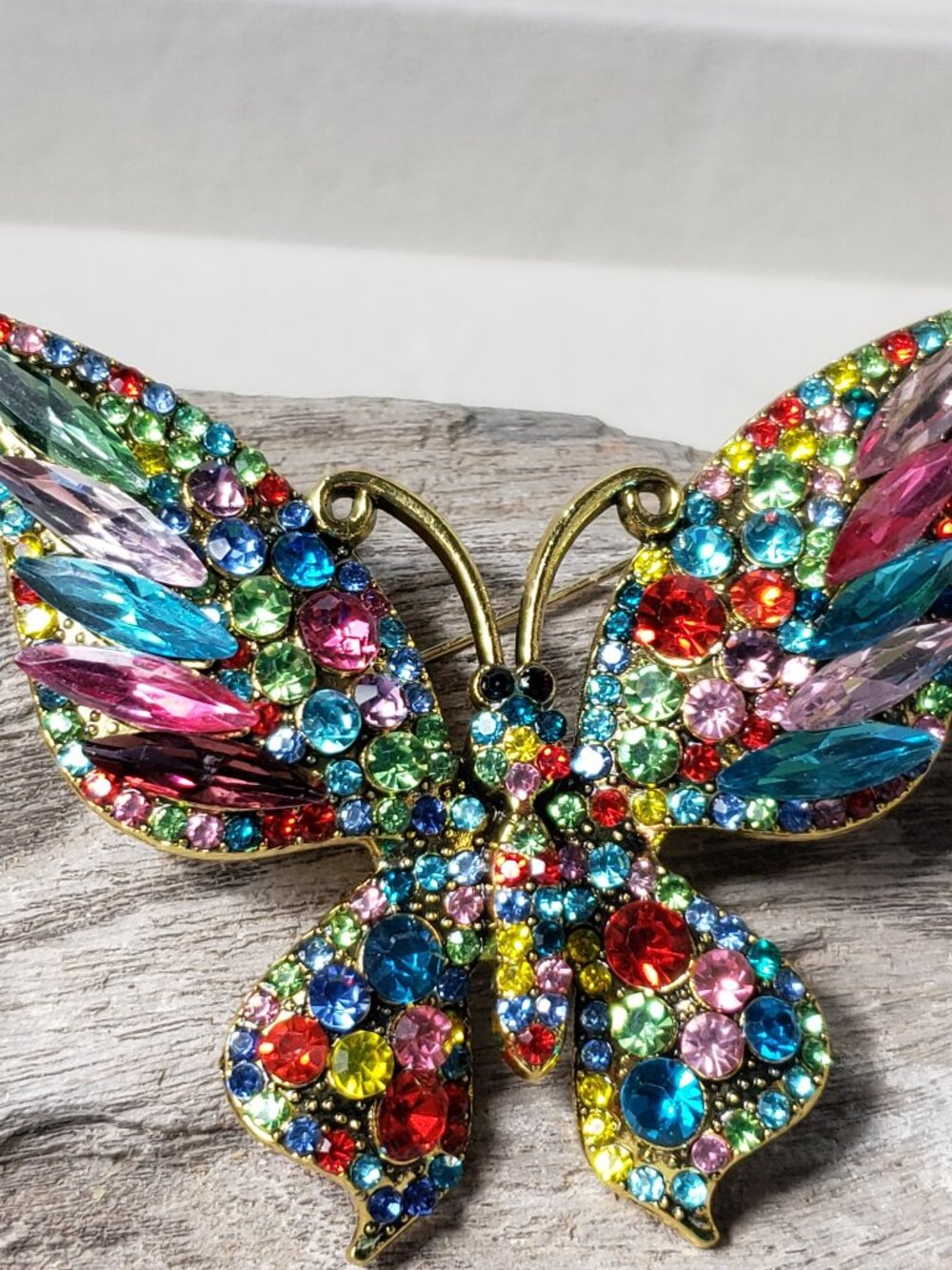 Brilliant Rhinestone Butterfly Brooch Multi Color Stones Gold Tone Metal Base
